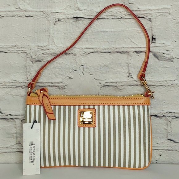 'DOONEY & BOURKE' LEATHER PINSTRIPE RED INTERIOR BAGGETT  DETACHABLE STRAP - Picture 16 of 16